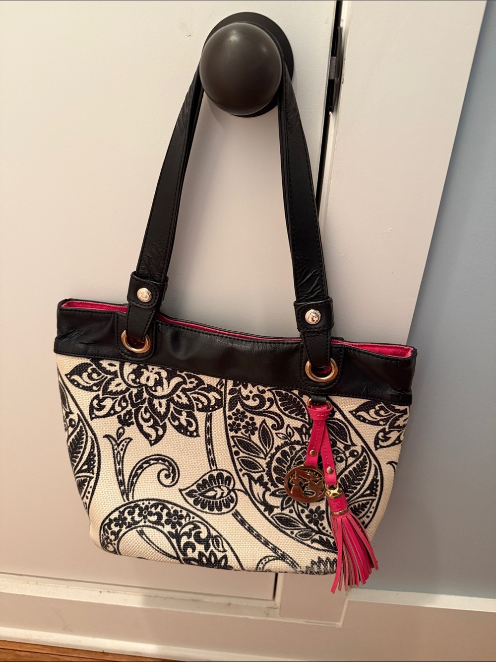 Spartina 449 Black & Cream Floral Canvas Tote with Pink Tassel - Picture 2 of 15